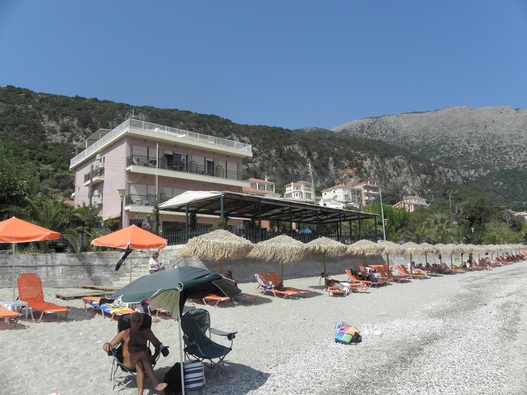 Riviera Hotel Poros  Exteriér fotografie